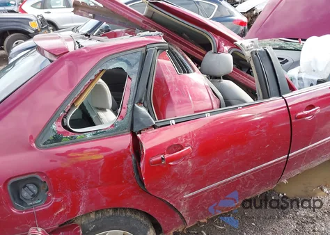 2006 Chevrolet Malibu Maxx Lt z USA, uszkodzony, nr VIN 1G1ZT61806F160870